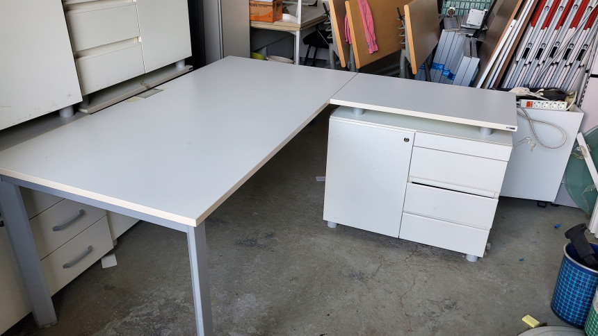 3695294320_FxiEeSt4_9f6fdc49666909dd0e08b53ab6da295029e4bc4a.jpg 이미지크게보기