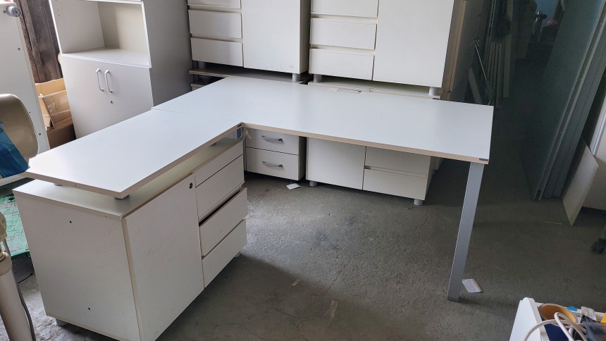 3695294320_xs13ckdy_545b9d3752915839a6b2aaf8736572b8331be3f1.jpg 이미지크게보기